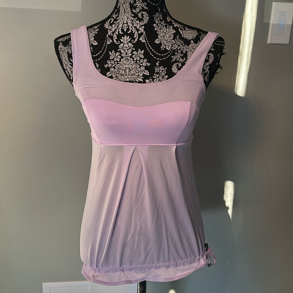 Lululemon size 2 mesh tank top